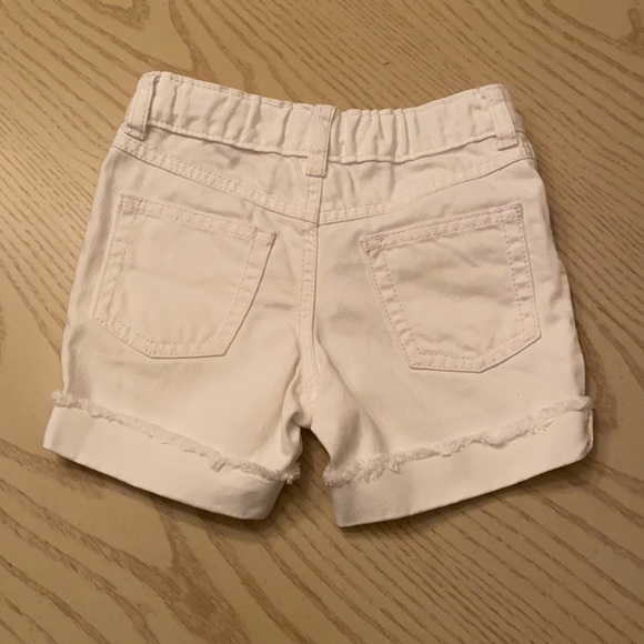 Gymboree size 3 halter tank top with jean shorts. - Picture 5 of 7